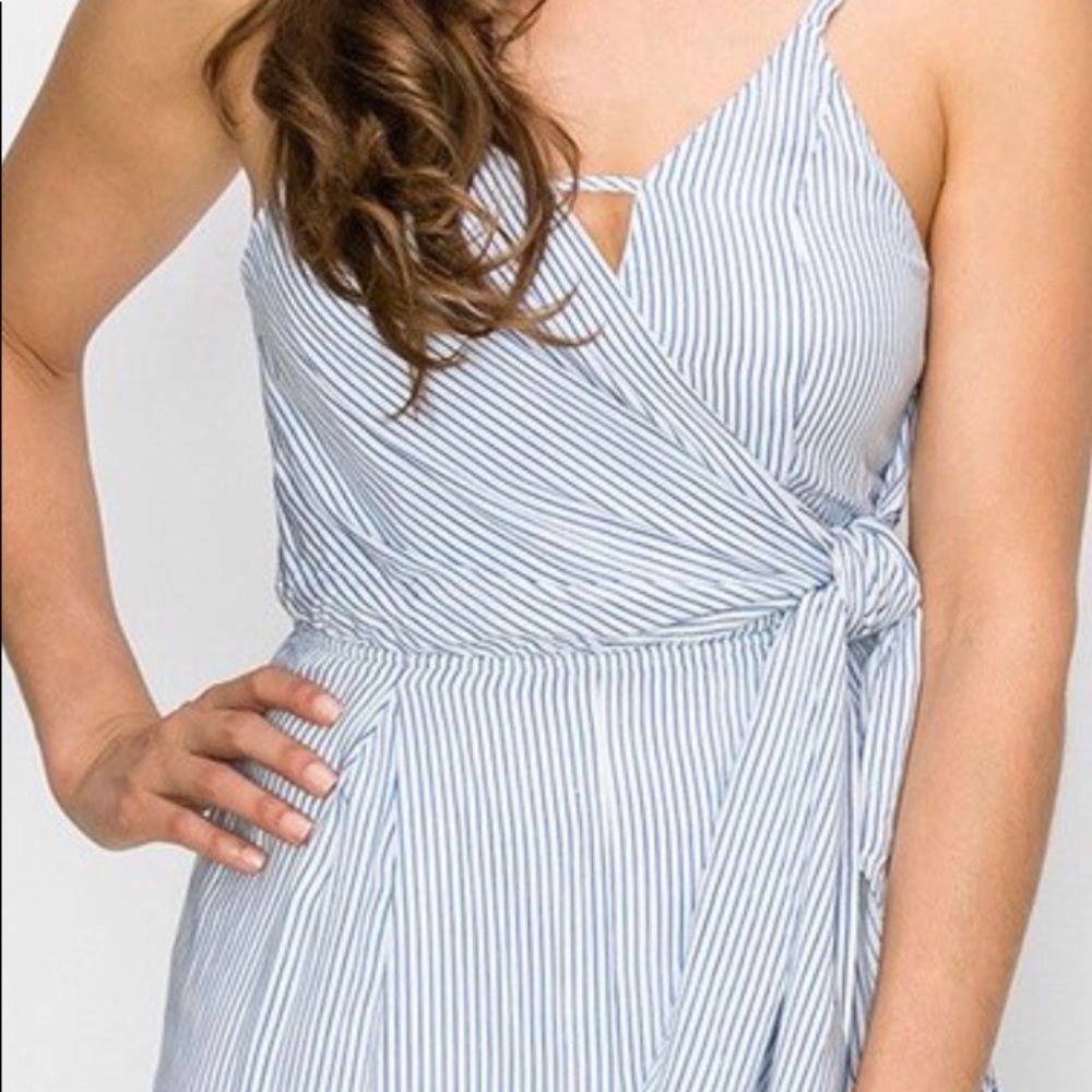 Jumpsuit - Picture 3 of 3